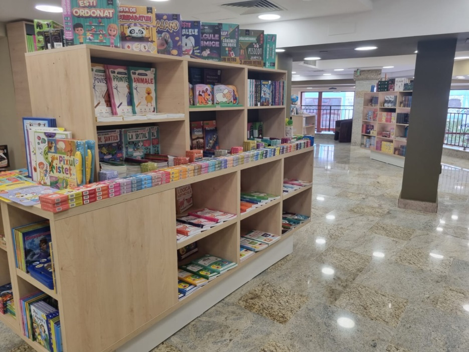 Oază de Inspirație și Inovație – Vizitează Librăria Compas!